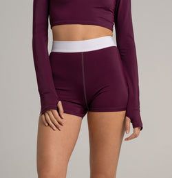 Farbe – Aubergine