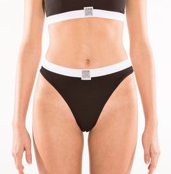 Farbe – Black