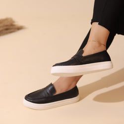 Also available in – Paolina