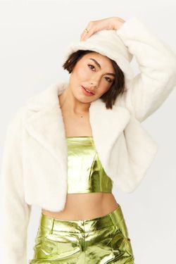 Selected Colour – White