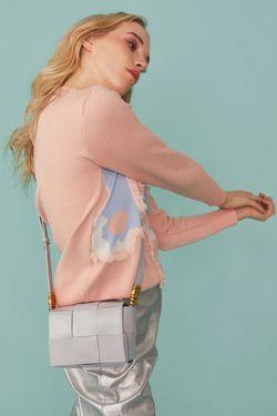 Selected Colour – Grey