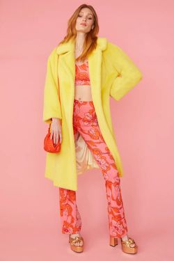 Selected Colour – Yellow