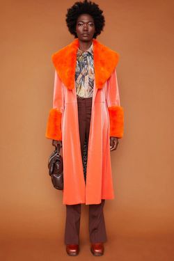 Selected Colour – Orange