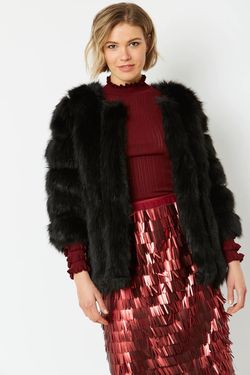 Selected Colour – Black