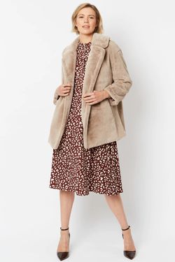 Selected Colour – Light Mocha