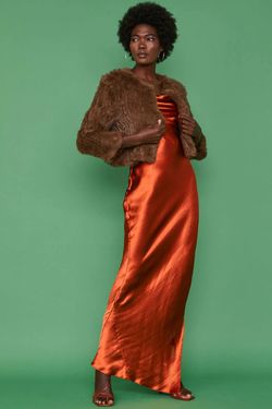 Selected Colour – Brown