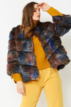 Selected Colour – Multicolor