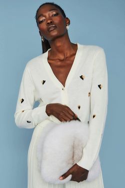 Selected Colour – Cream