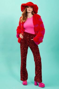 Selected Colour – Red