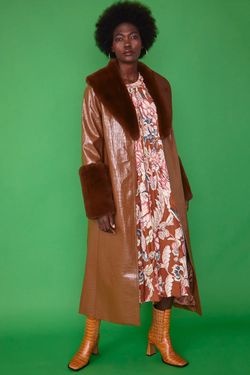Selected Colour – Chocolate