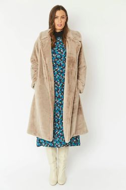 Selected Colour – Light Mocha