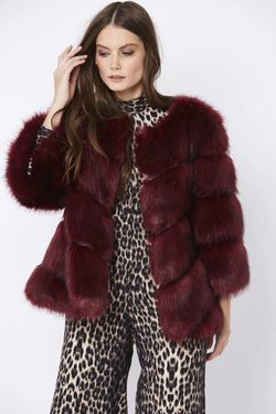 Selected Colour – Burgundy
