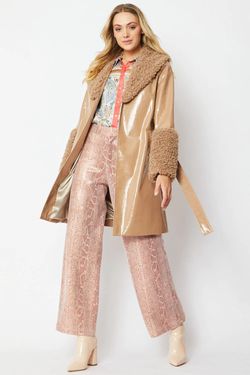 Selected Colour – Mocha