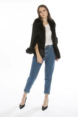 Selected Colour – Black