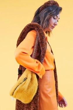 Selected Colour – Yellow