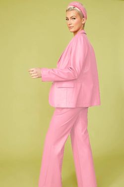 Selected Colour – Baby Pink