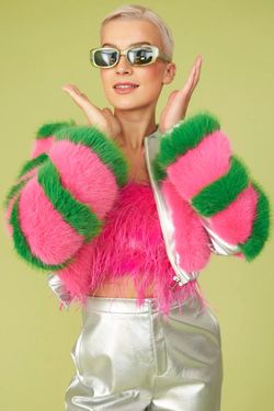 Selected Colour – Pink