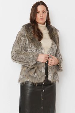 Selected Colour – Gray