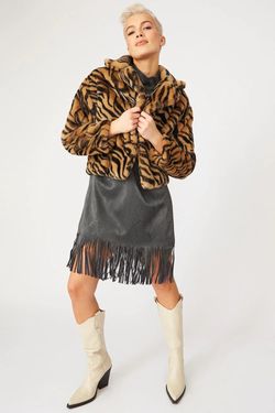 Selected Colour – Tiger Print