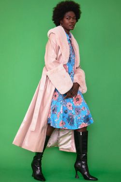 Selected Colour – Pink