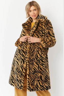 Selected Colour – Animal Print