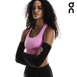 Others – Black / Black