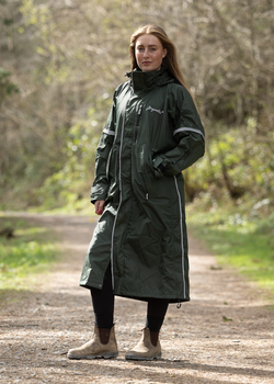 Colour – Black Forest Green
