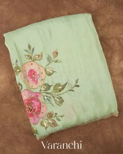 Colours – Light Green