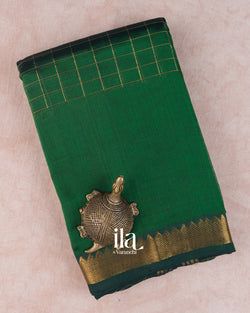 Colours – Deep Forest Green