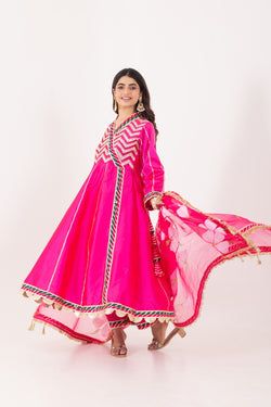 Jashn- Fuchsia Pink