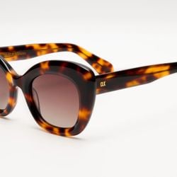 Color – TORTOISE / CHOCOLATE