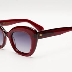 Color – CHERRY/ SMOKE