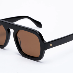 CONNOR – BLACK / CINNAMON