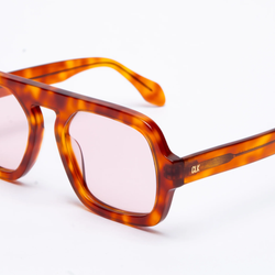 AMBER TORTOISE / CHAMPAGNE