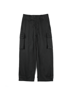 Color – BLACK