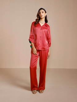 Color – Maroon