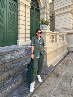 Color – Forest Green