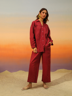 Color – Maroon