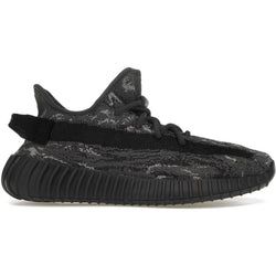 Model – adidas Yeezy Boost 350 V2 MX Dark Salt