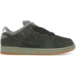 Model – Nike SB Dunk Low Pro Sequoia