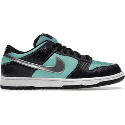 Nike SB Dunk Low Diamond Supply Co.