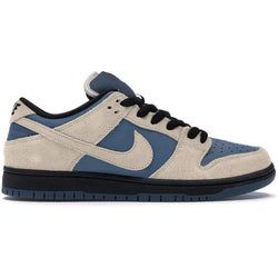 Model – Nike SB Dunk Low Light Cream Thunderstorm