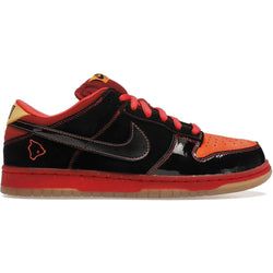 Model – Nike SB Dunk Low Hawaii