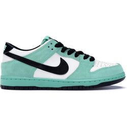 Model – Nike SB Dunk Low Sea Crystal