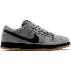 Model – Nike SB Dunk Low Pro Cool Grey