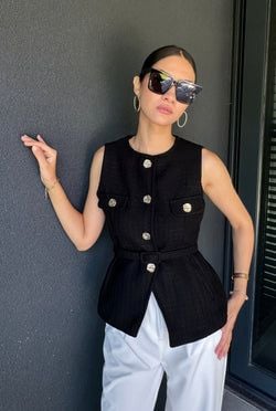 Siyah