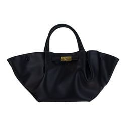 Color – Negro