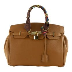 Color – Cuero
