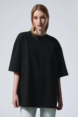Color – Black
