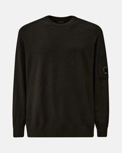 COLOUR – Black